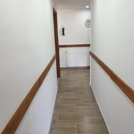 Gesztenye Apartment *